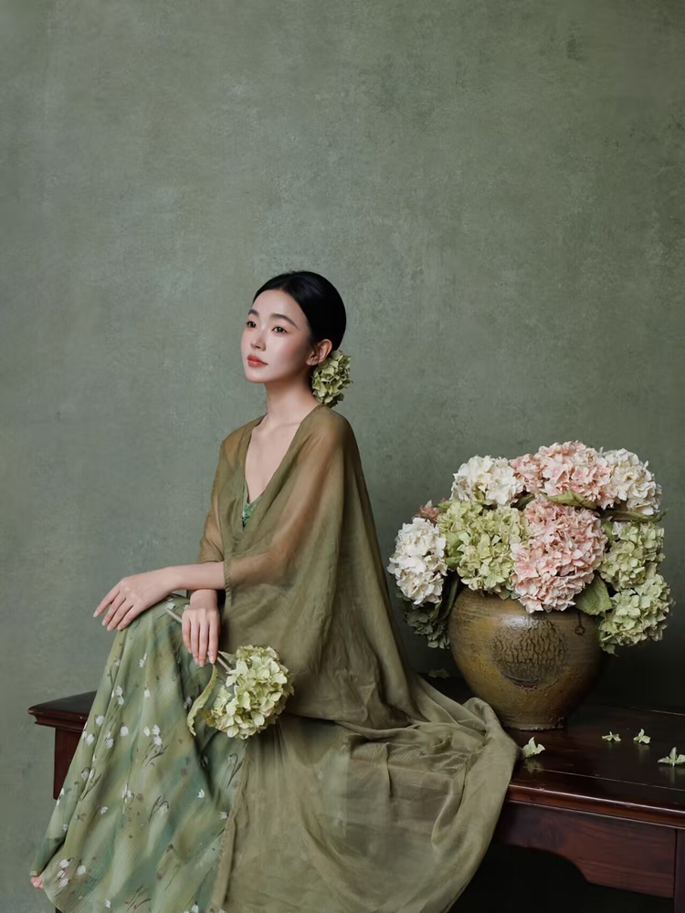 Photography Zen - 2026 New Green Art Photography Costume