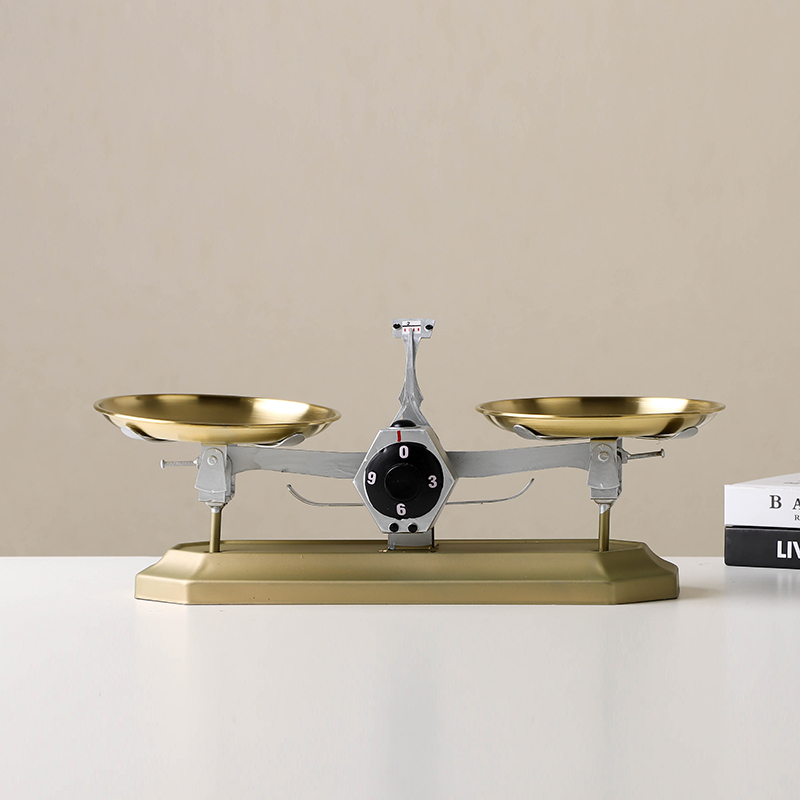 ‌Minimalist Iron Balance Sculp - đánh giá và giá Photography Zen